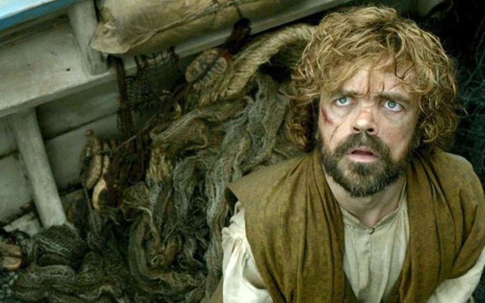 Peter Dinklage em cena de Game of Thrones; executivo dos canais FX prevê declínio do mercado de séries - Divulgação/HBO
