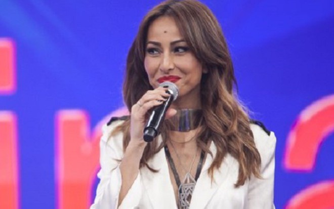 Sabrina Sato no programa do último sábado, que perdeu pela terceira vez seguida para Bake Off Brasil - Edu Moraes/TV Record