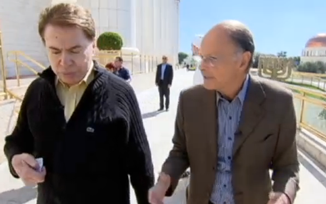 Silvio Santos e Edir Macedo durante visita do dono do SBT ao Templo de Salomão, em agosto - Reprodução/TV Globo