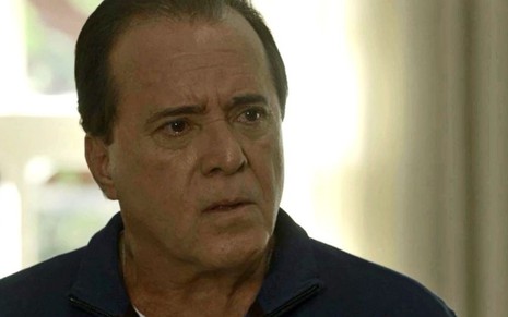 Olavo (Tony Ramos) ficará irado com falcatrua de Marcos Paulo (Nany People) em O Sétimo Guardião - Reprodução/TV Globo