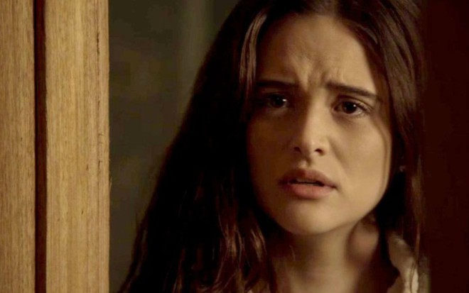 Marocas (Juliana Paiva) levará a pior em duelo inventado por seu pai na trama de O Tempo Não Para - Reprodução/TV Globo