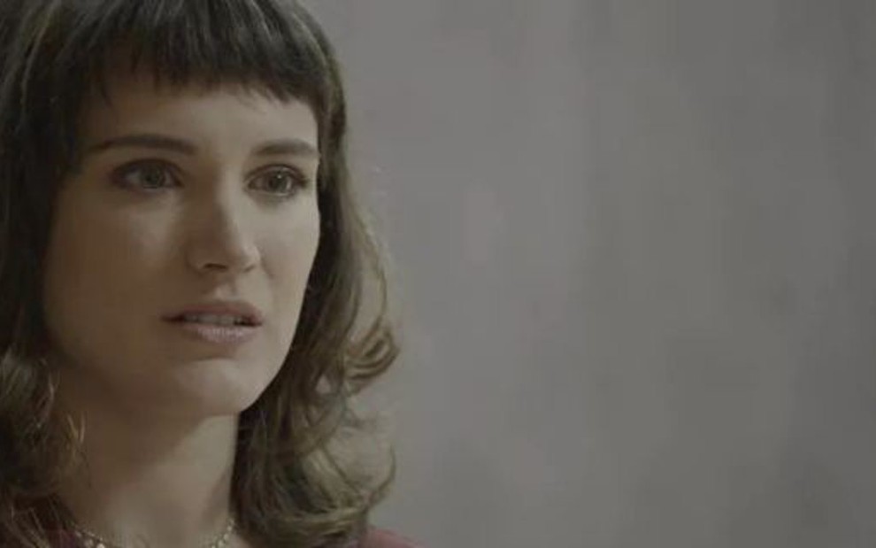 Clara (Bianca Bin) fará pegadinha com falsa irmã em cena de O Outro Lado do Paraíso - Reprodução/TV Globo