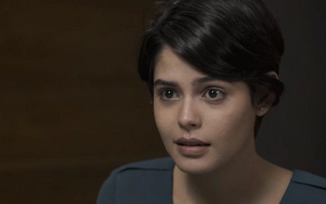 Julia Dalavia (Adriana) em O Outro Lado do Paraíso; advogada se decepcionará com plano da irmã - Reprodução/TV Globo