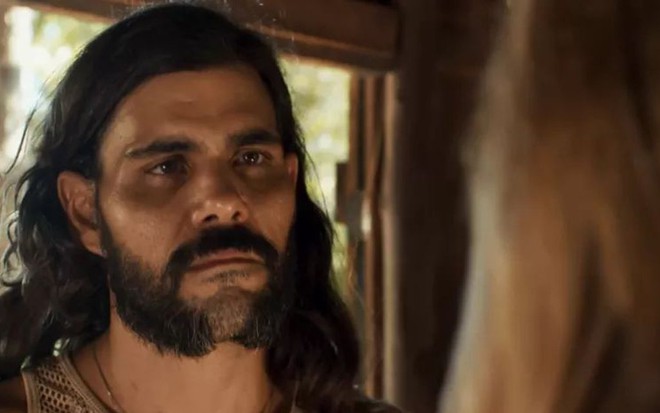 Mariano (Juliano Cazarré) passará dez capítulos 'morto' em O Outro Lado do Paraíso - Reprodução/TV Globo