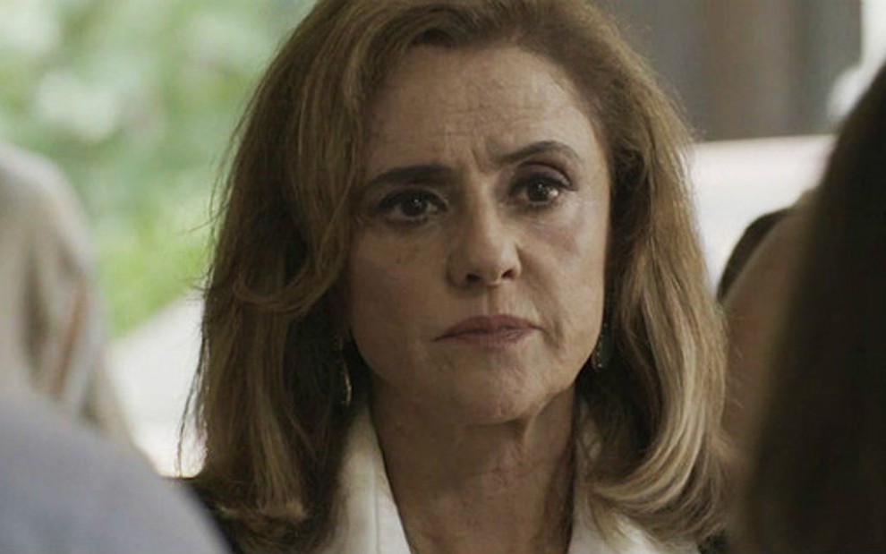 Sophia (Marieta Severo) será presa no capítulo de segunda (1) de O Outro Lado do Paraíso - Reprodução/Globo