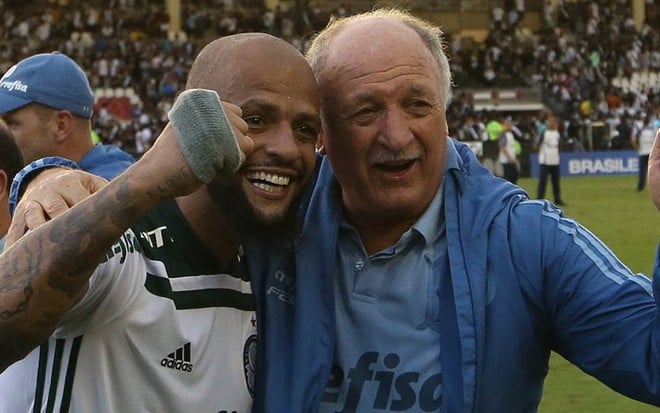 Símbolos da conquista palmeirense, Felipe Melo e Felipão comemoram título do Brasileirão  - Cesar Greco/Agência Palmeiras