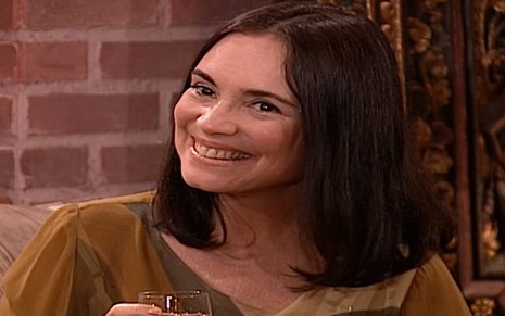 Helena (Regina Duarte) no capítulo de quarta (7) da reprise de Por Amor: mais visto do que Malhação - REPRODUÇÃO/TV GLOBO