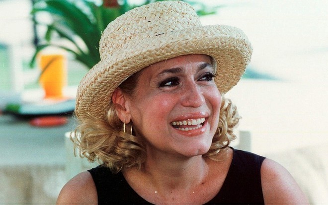 Susana Vieira interpreta a vilã Branca em Por Amor; reprise da novela está em alta no Vale a Pena Ver de Novo - DIVULGAÇÃO/TV GLOBO