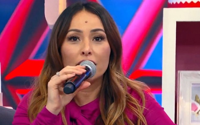 Contratada pela Record desde 2014, Sabrina Sato renovou seu contrato por mais três anos com a emissora  - REPRODUÇÃO/RECORD