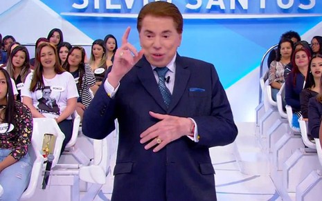 Silvio Santos falou sobre o desempenho de Tatá Werneck como apresentadora em seu programa, no domingo (24) - Reprodução/SBT