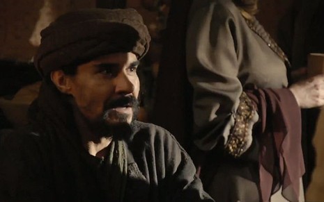 André Gonçalves interpreta Barrabás em cena de Jesus, novela bíblica da Record - Reprodução/Record