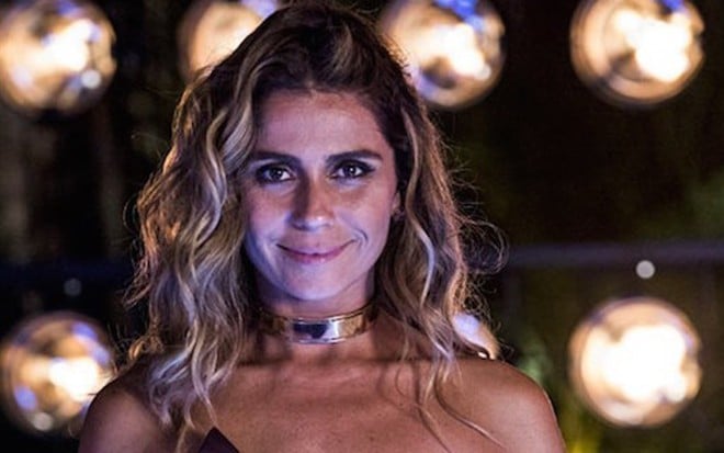 Giovanna Antonelli (Atena) em cena de A Regra do Jogo, novela das nove da Globo - None