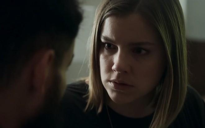 Dalila (Alice Wegmann) vai provocar a separação dos mocinhos em Órfãos da Terra - Reprodução/TV Globo