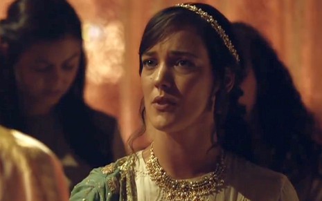 Aisha (Adriana Birolli) será vítima da fúria da rival nos próximos capítulos de Jezabel - Reprodução/Record