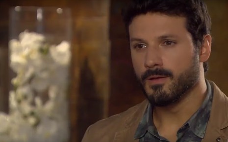 Marcelo (Murilo Cezar) ficará intrigado com os mistérios que rondam o empresário em As Aventuras de Poliana - Reprodução/TV Globo