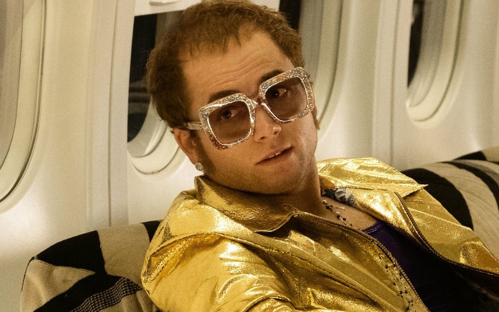 Taron Egerton vive Elton John em Rocketman, que só entra em cartaz em maio: filme está na lista da Red Carpet - DIVULGAÇÃO/PARAMOUNT PICTURES