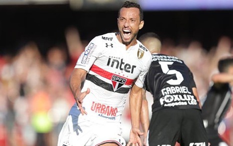 O meia Nenê comemora gol na vitória do São Paulo contra o Corinthians na semifinal do Paulistão - Divulgação/SPFC