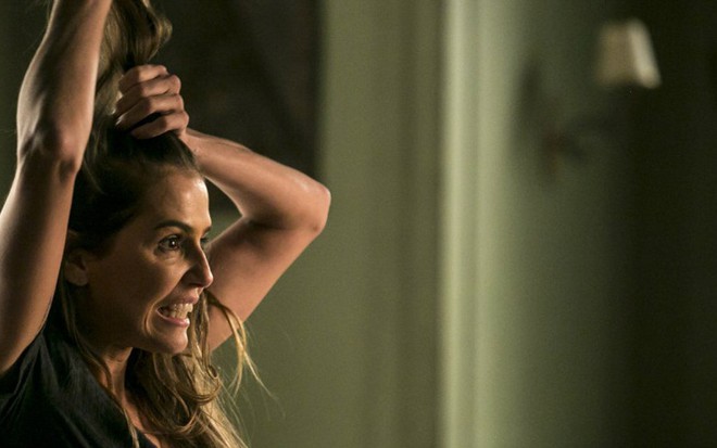 Karola (Deborah Secco) cortará seu cabelo no capítulo desta sexta (19) de Segundo Sol - Isabella Pinheiro/GShow