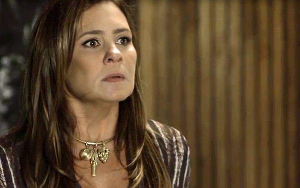 Laureta (Adriana Esteves) perderá milhões de reais em um momento de loucura de sua mãe em Segundo Sol - Reprodução/TV Globo