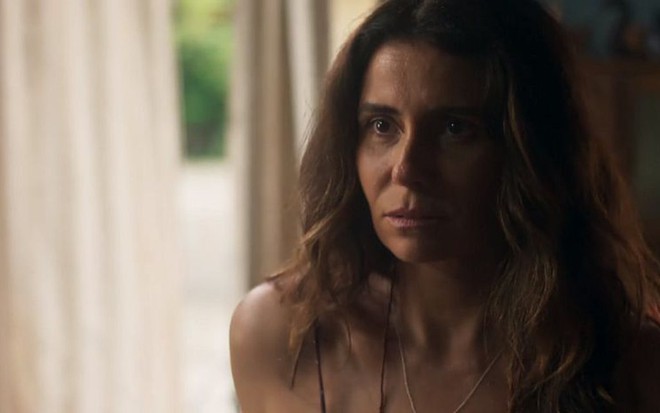 Giovanna Antonelli (Luzia) em cena de Segundo Sol; mocinha vai ser presa na casa da vilã - Reprodução/TV Globo