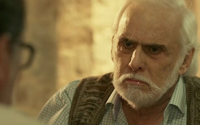 Francisco Cuoco interpreta o personagem Gaetano em cena de Sol Nascente, da Globo - Reprodução/Globo
