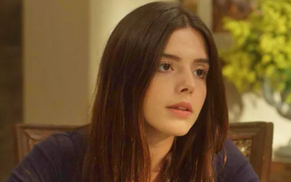 Giovanna Lancellotti (Milena) em Sol Nascente; garota vai se revoltar com namoro do pai - Reprodução/TV Globo