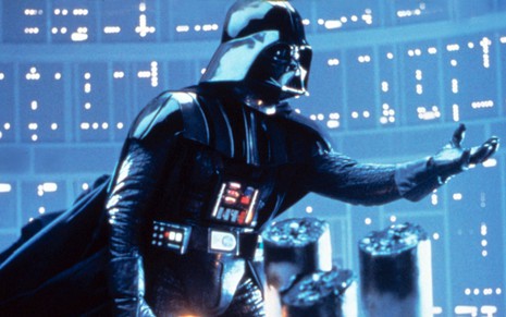 Darth Vader em cena clássica de O Império Contra-Ataca