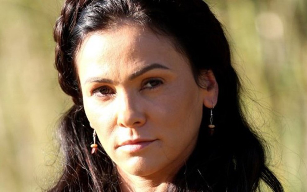 Suzana Alves caracterizada como Laila, sua personagem na minissérie bíblica Lia, prevista para junho - MUNIR CHATAK/RECORD TV
