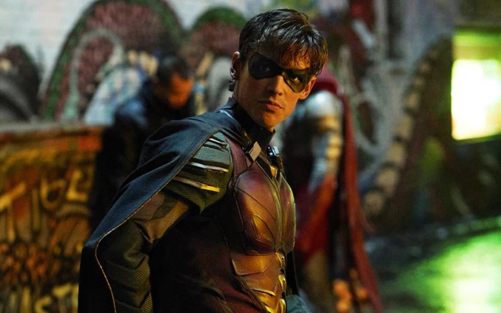 Brenton Thwaites interpreta Robin na série Titans, aposta da DC para o público adulto - Ken Woroner/DC Universe