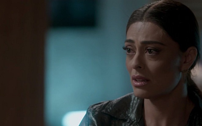 Juliana Paes (Carolina) em cena de Totalmente Demais, novela das sete da Globo - Reprodução/TV Globo