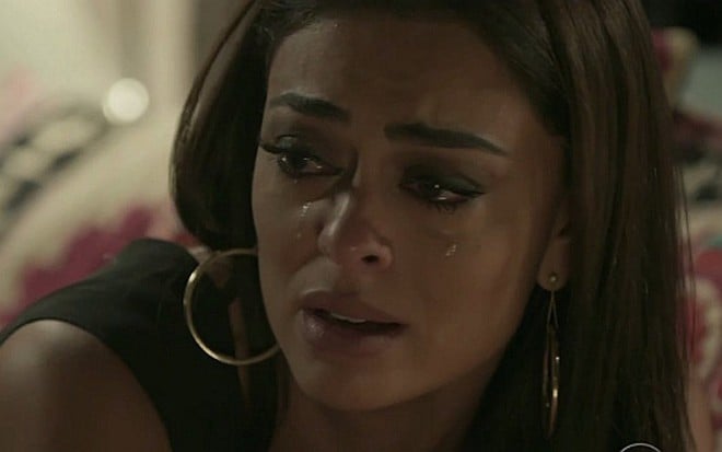Juliana Paes (Carolina) em cena de Totalmente Demais, novela das sete da Globo - Reprodução/TV Globo