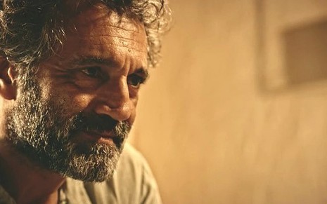 Domingos Montagner em Velho Chico; ele levou a categoria de melhor ator no Troféu UOL - Reprodução/TV Globo