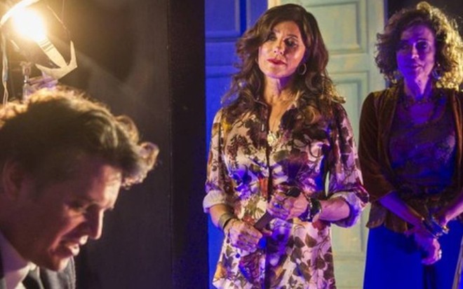 Com novo visual, Iolanda (Christiane Torloni) reencontra Amadeu (Juan Alba) em Velho Chico - Maurício Fidalgo/TV Globo