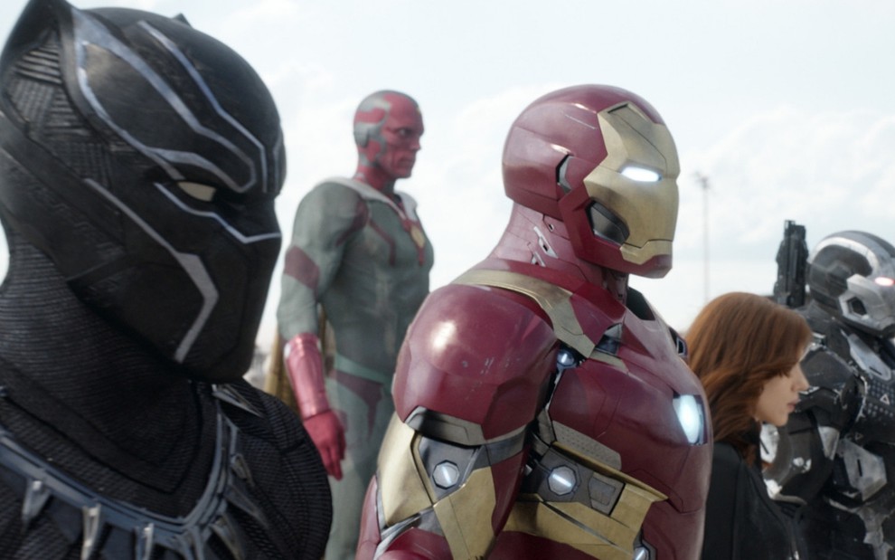 Homem de Ferro lidera equipe de heróis em Capitão América: Guerra Civil; filme será exibido na Tela Quente - DIVULGAÇÃO/MARVEL