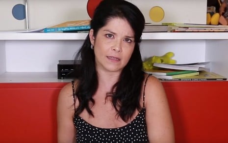 Samara Felippo em seu canal no YouTube Muito Além de Cachos: atriz rebateu comentário de fã no Instagram - REPRODUÇÃO/YOUTUBE