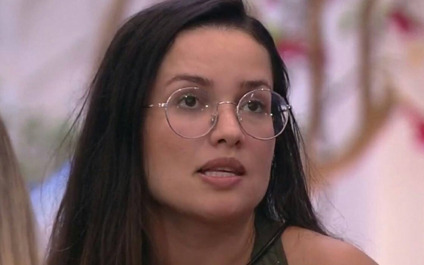 Juliette Simula Selinho Em Sarah No Bbb21 E Assume Que Beijou Mulheres · Notícias Da Tv 