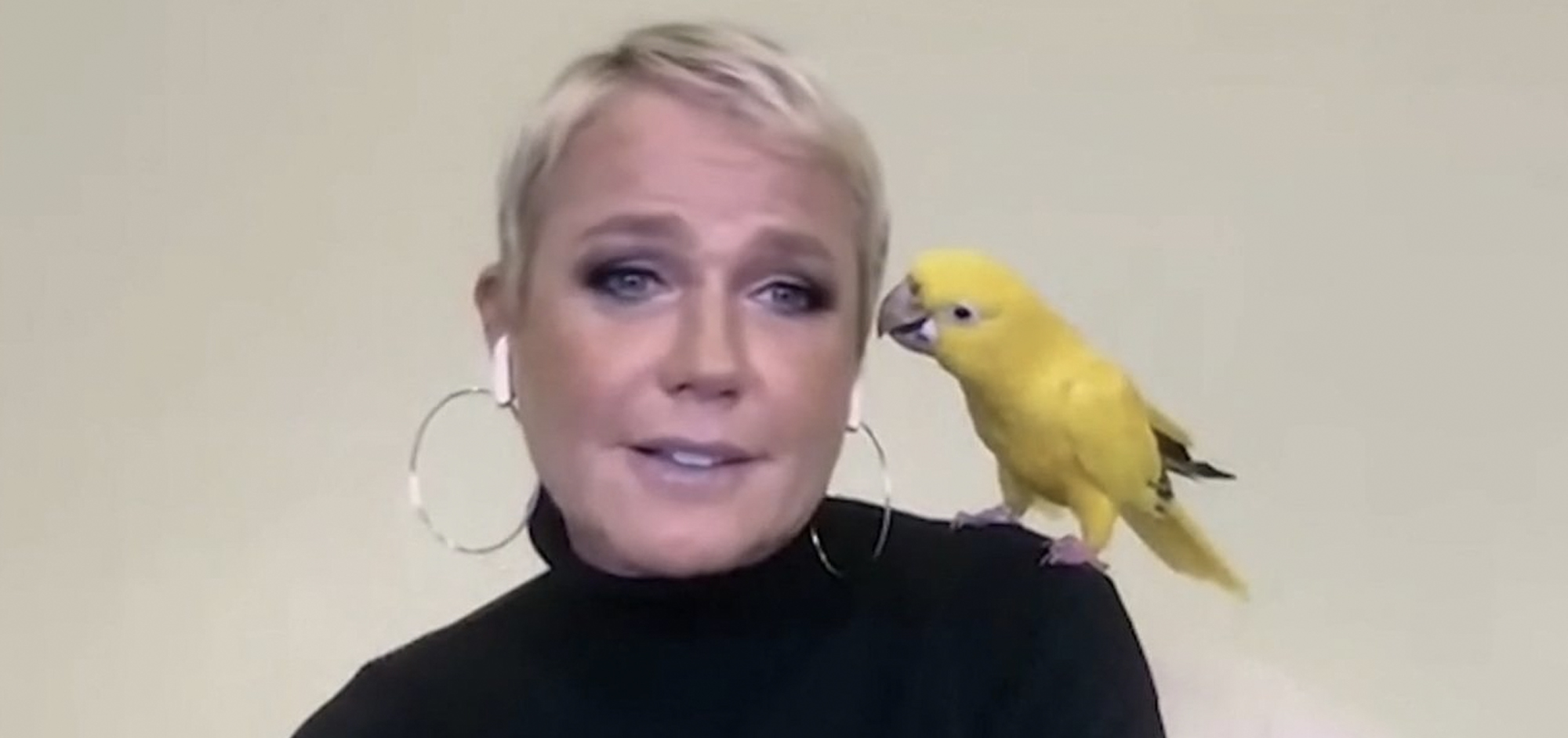 Aos Anos Xuxa Deseja Rugas E Sexo Na Velhice Cara De Bem Comida Not Cias Da Tv