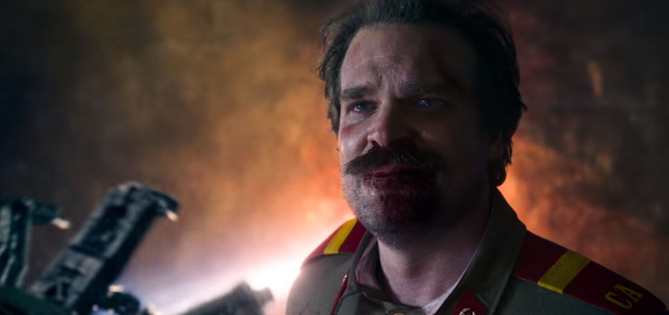 Hopper vivo ou morto? Destino do personagem de Stranger Things é