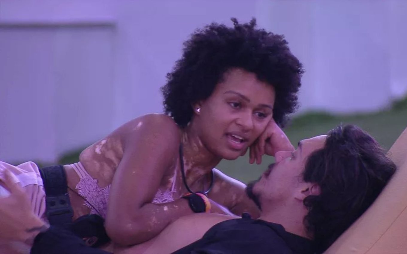 BBB 22: Natália e Eliezer trocam beijos quentes, e ela pede posição sexual  · Notícias da TV