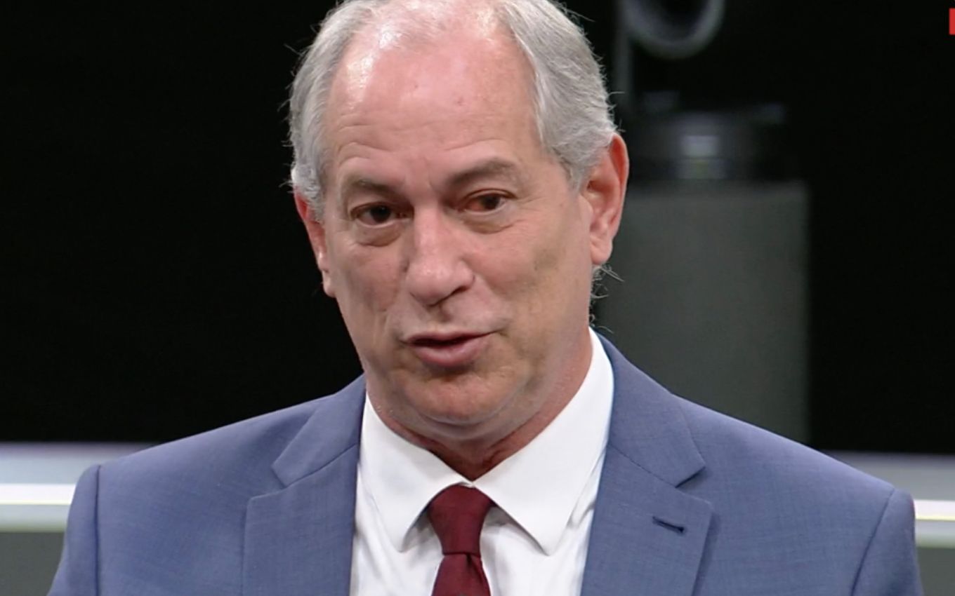 Ciro Gomes assume dor de cotovelo com Anitta Queria o voto dela