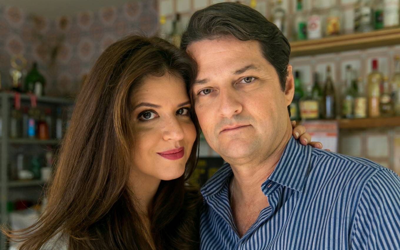 Mariana Santos e Marcelo Serrado em Pega Pega