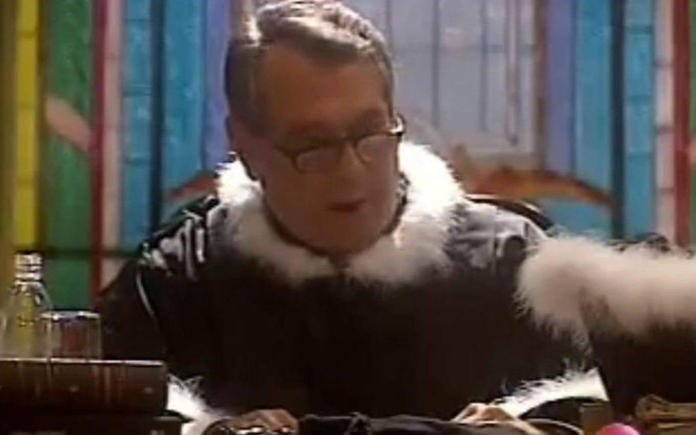 Paulo Goulart como juiz em O Rei do Gado