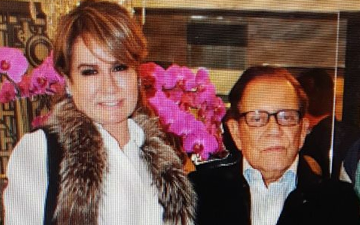 A ex-atriz Suzy Camacho ao lado do empresário Farid Curi