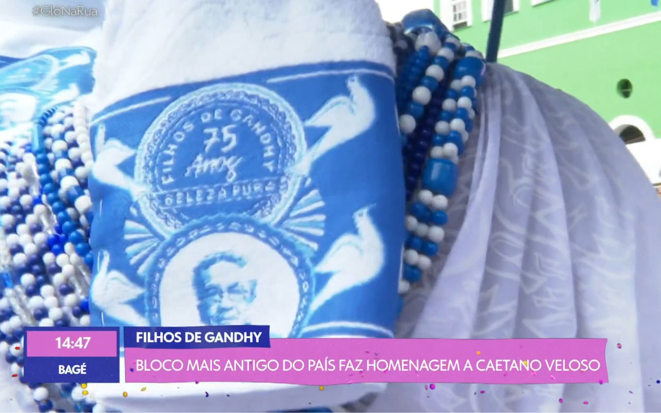 Tarja com a mensagem: Filhos de Gandhy: Bloco mais antigo do Brasil