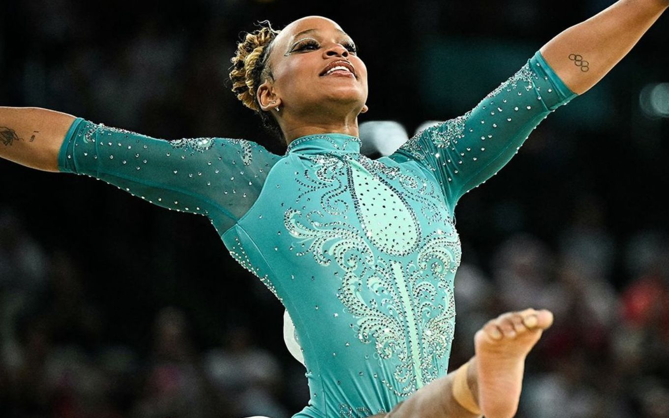 Rebeca Andrade em apresentação da ginástica artística