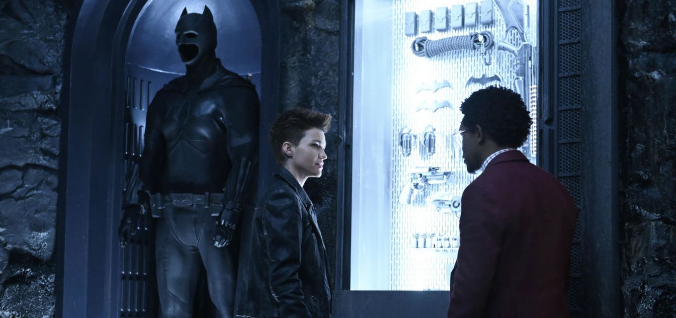 Sem Batman, Warner come pelas beiradas de Gotham em novas séries de TV ·  Notícias da TV