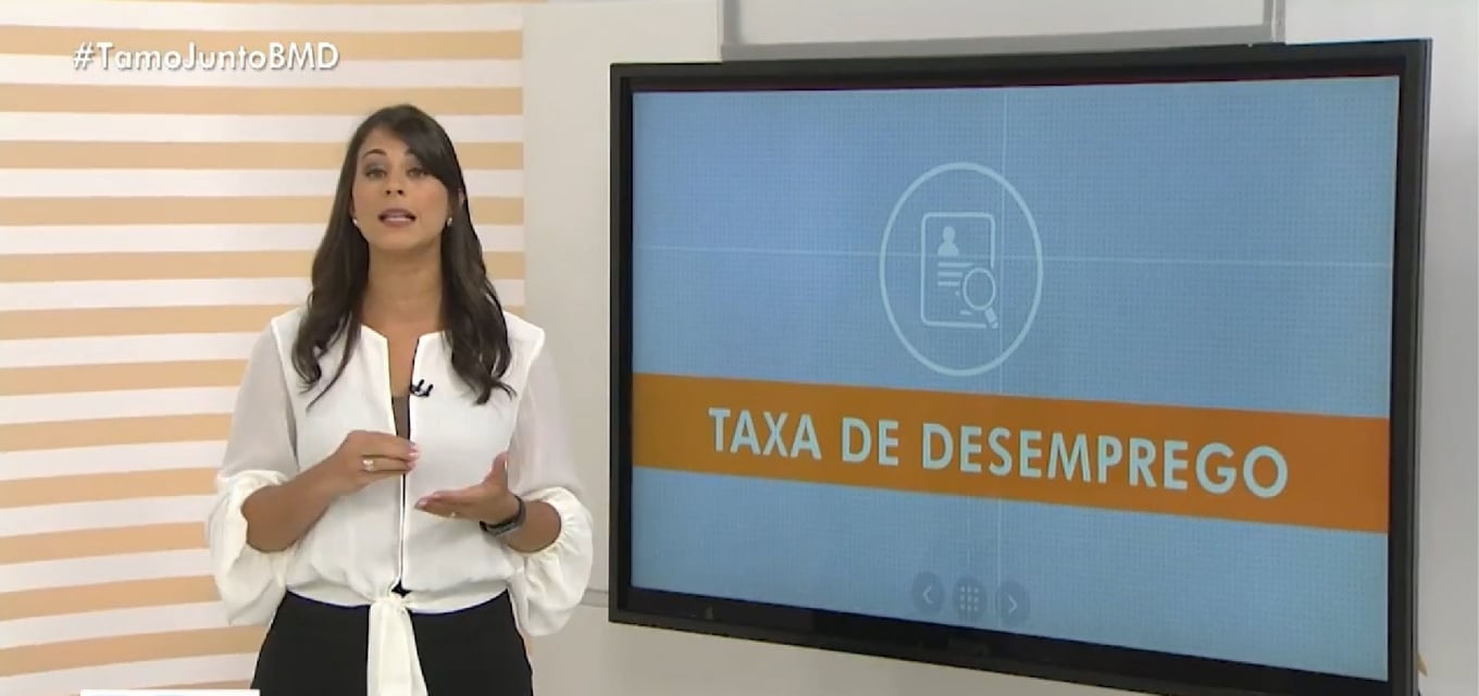 Jessica Senra apresentado o Bahia Meio Dia na TV Bahia
